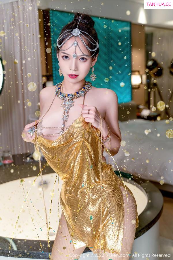 大美媚京  [XiuRen]高清写真图 2022.09.08 No.5559 大美妞儿第28张图片